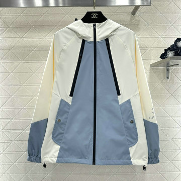 商品細詳を見る:シャネル CHANEL 2026年新作 パーカー ロングスリーブ フード付き ジップジャケット