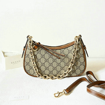 商品名称：グッチ GUCCI 2025年新作 GGエンブレム スモール ショルダーバッグ チェーンポーチ キャンパス