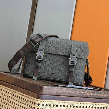 商品細詳を見る:クリスチャンディオール CHRISTIAN DIOR 2025年新作 メッセンジャーバッグ フラップバッグ ショルダーバッグ レザー