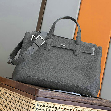 商品名称：クリスチャンディオール CHRISTIAN DIOR 2025年新作 トップハンドルバッグ トートバッグ ショルダーバッグ