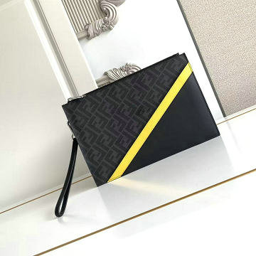 商品細詳を見る:フェンディ FENDI 2025年新作 7N0012 FFジャカード フラット スリム クラッチ ミディアム ストラップ付き 手持ちかばん メンズ