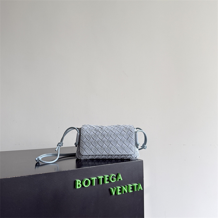 商品名称：ボッテガヴェネタ BOTTEGAVENETA 2026年 ノットゥルノ ショルダーバッグ クラッチバッグ