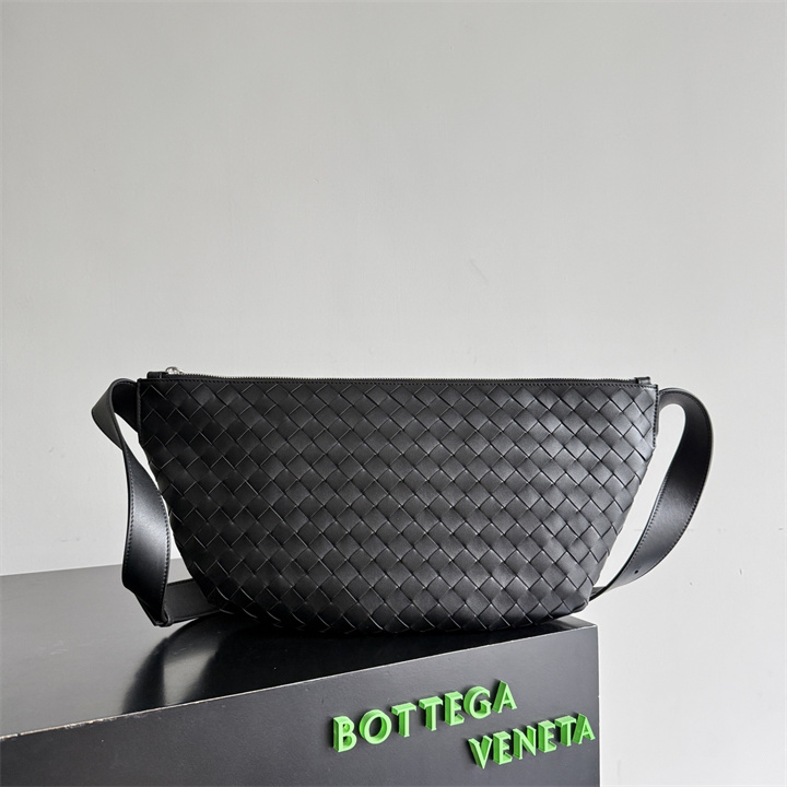 商品名称：ボッテガヴェネタ BOTTEGAVENETA 2026年 スモール ショルダーバッグ レディース