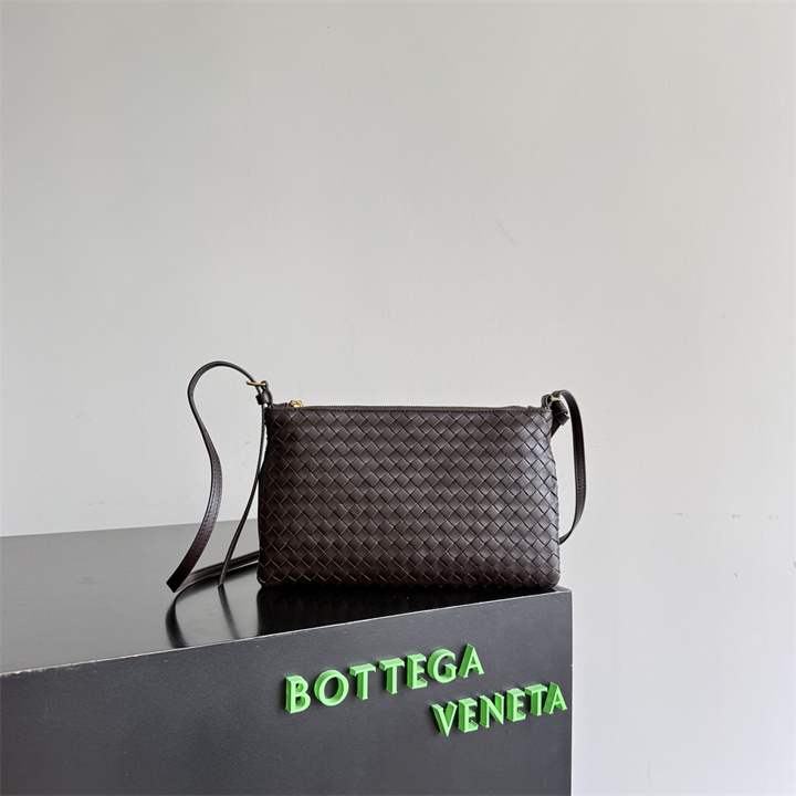 商品名称：ボッテガヴェネタ BOTTEGAVENETA 2026年 イントレチャート ピッコロ ミディアム ポーチ ショルダーバッグ レディース