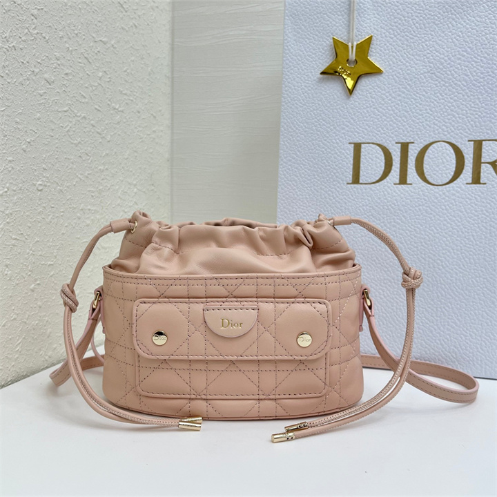 商品名称：クリスチャンディオール CHRISTIAN DIOR 2026年 トラベル バケットバッグ ショルダーバッグ レディース