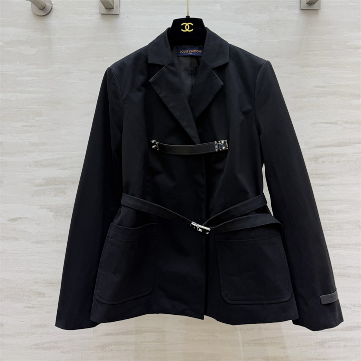 商品名称：ルイヴィトン LOUISVUITTON 2026年 Sロック ベルトジャケット レディース ブラック テーラードジャケット 長袖 シンプル オフィスカジュアル