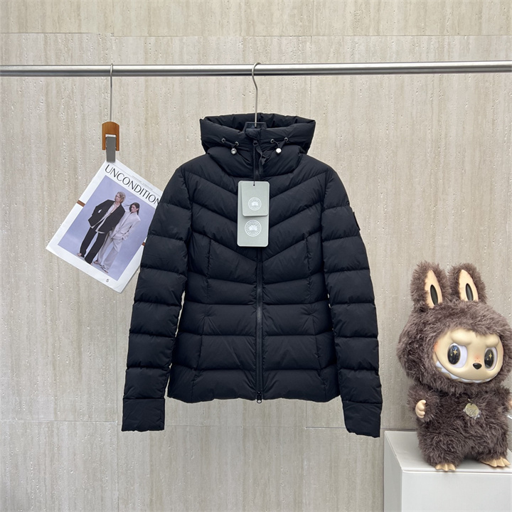 カナダグース CANADA GOOSE 2026年 レディース ダウンジャケット フード付き 秋冬 防寒 おしゃれ カジュアル アウター