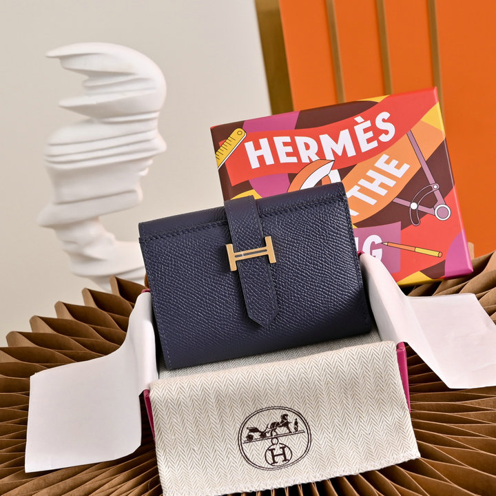 商品名称：エルメス HERMES 2026年 ベアン 三つ折り短財布 カード入れ ヴォーエプソン