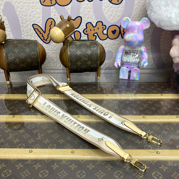 商品細詳を見る:ルイヴィトン LOUISVUITTON 2026年新作 ショルダーストラップ 調節可能 幅4cm