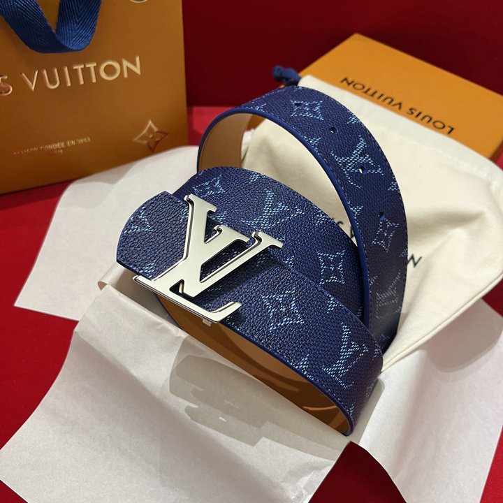 商品名称：ルイヴィトン LOUISVUITTON 2026年新作 ベルト LV ディメンション モノグラム ヘリテージ 40MM リバーシブル