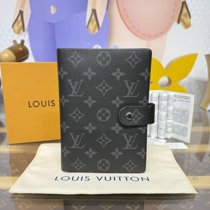 商品細詳を見る:ルイヴィトン LOUISVUITTON 2026年新作 アジェンダ MM 手帳カバー ノートブックカバー