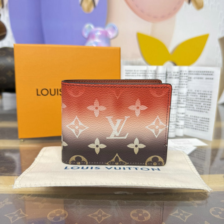 商品細詳を見る:ルイヴィトン LOUISVUITTON 2026年新作 ポルトフォイユ スレンダー 2つ折り短財布 ショートウォレット モノグラムキャンパス