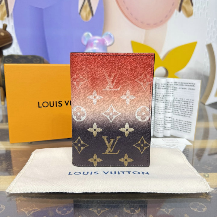 商品細詳を見る:ルイヴィトン LOUISVUITTON 2026年新作 オーガナイザー ドゥ ポッシュ パスポール パスポートケース カードケース モノグラムキャンパス
