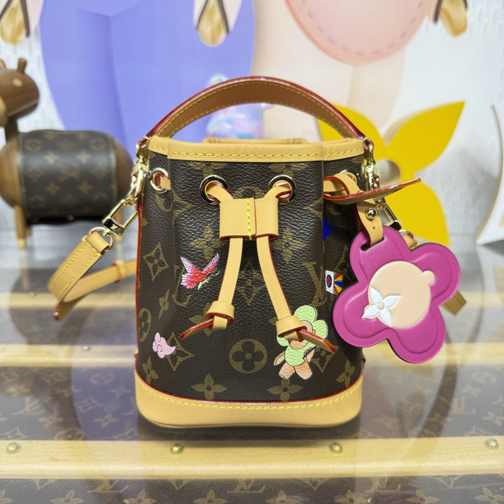 ルイヴィトン LOUISVUITTON 2026年新作 ノエ ウェア ヴィヴィエンヌ ショルダーバッグ モノグラム キャンバス レザー