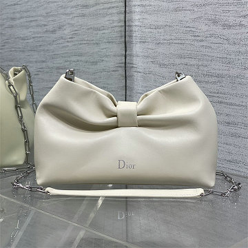 商品細詳を見る:クリスチャンディオール CHRISTIAN DIOR 025-CD2446PBS 2026年新作 LAMBSKIN チェーン ショルダーバッグ レディース