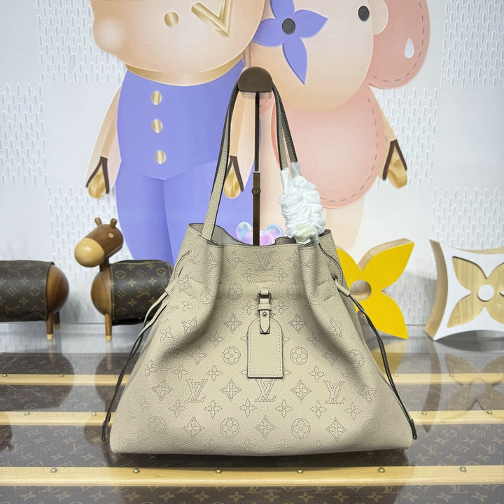 商品名称：ルイヴィトン LOUISVUITTON 2026年新作 M13180 Boundless トートバッグ 肩掛け ショルダーバッグ マヒナレザー