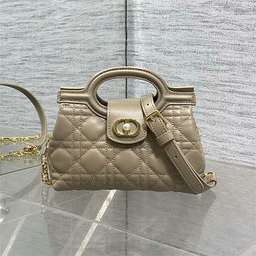 商品名称：クリスチャンディオール CHRISTIAN DIOR  025-CD2877GXS 2026年新作 Jolie ショルダーバッグ チェーンポーチ スモールバッグ