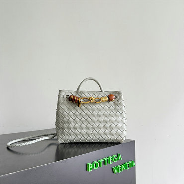 ボッテガヴェネタ BOTTEGAVENETA 025-BOV743568ZPMH  2025年新作 スモール アンディアーモ トップハンドルバッグ トートバッグ ハンドバッグ