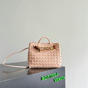 商品名称：ボッテガヴェネタ BOTTEGAVENETA 025-BOV743568ZPOF 2025年新作 スモール アンディアーモ トップハンドルバッグ トートバッグ ハンドバッグ