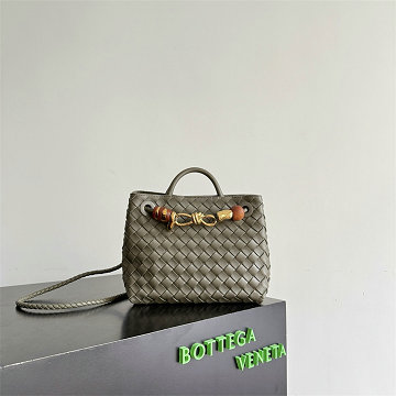 ボッテガヴェネタ BOTTEGAVENETA 025-BOV743568ZPBG 2025年新作 スモール アンディアーモ トップハンドルバッグ トートバッグ ハンドバッグ