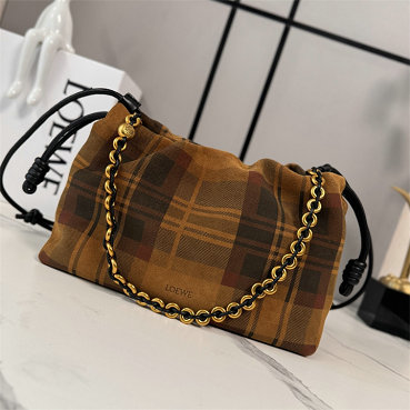 商品名称：ロエベ LOEWE 025-LE012403TH 2026年新作 フラメンコパース ミディアム トートバッグ ショルダーバッグ タータンスエード
