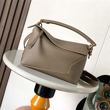 商品名称：ロエベ LOEWE 2026年新作 スモール パズル ハンドバッグ 2way ショルダーバッグ レディース レザー