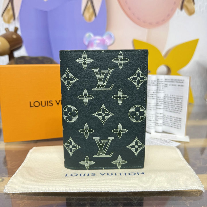 商品名称：ルイヴィトン LOUISVUITTON 2026年新作 M27147 オーガナイザー ドゥ ポッシュ パスポール パスポートケース カードケース モノグラム シャドウ レザー