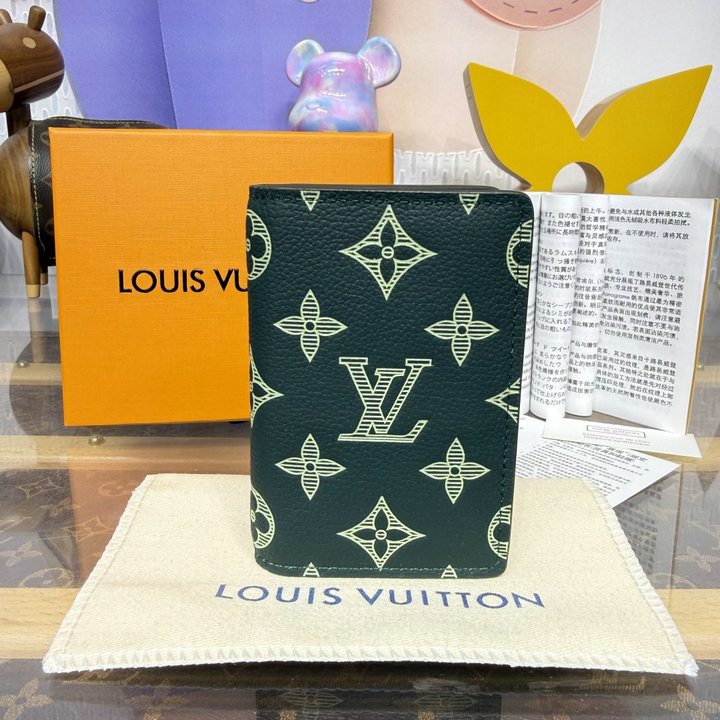 商品名称：ルイヴィトン LOUISVUITTON 2026年新作 M27149 オーガナイザー ドゥ ポッシュ パスポートケース カードケース モノグラム シャドウ レザー