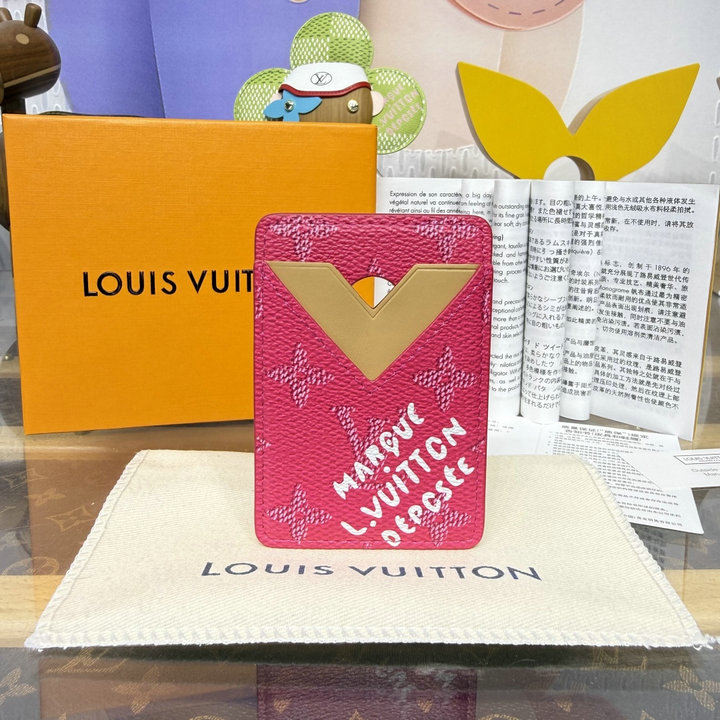 商品名称：ルイヴィトン LOUISVUITTON 2026年新作 M26944 ポルト カルト マグネット カードケース スマートフォンケース モノグラム ヘリテージ キャンバス