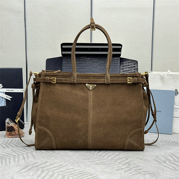 商品細詳を見る:プラダ PRADA 025-PD1BA439RSK 2026年新作 ミディアム トートバッグ ハンドバッグ 2way ショルダーバッグ レザー レディース