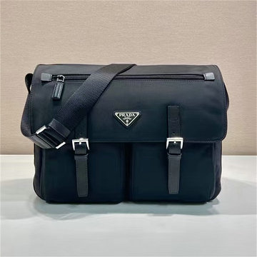 商品名称：プラダ PRADA 025-PD1BD672BK 2026年新作 メッセンジャーバッグ ショルダーバッグ メンズ ナイロン