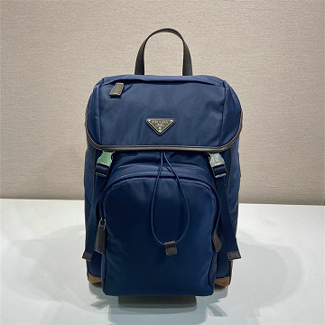 商品細詳を見る:プラダ PRADA 025-PD2VZ135SL 2026年新作 Re-Nylon サフィアーノレザー バックパック メンズ リュック スポーティルック リュックサック