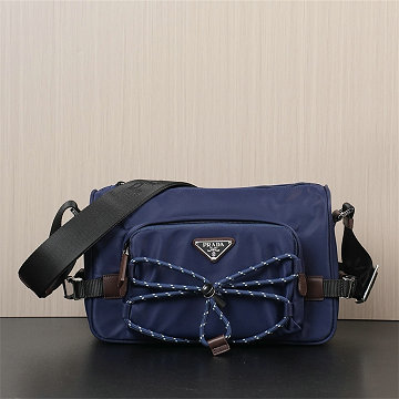 商品名称：プラダ PRADA 025-PD2VH192BLS 2026年新作 メッセンジャーバッグ ショルダーバッグ メンズ