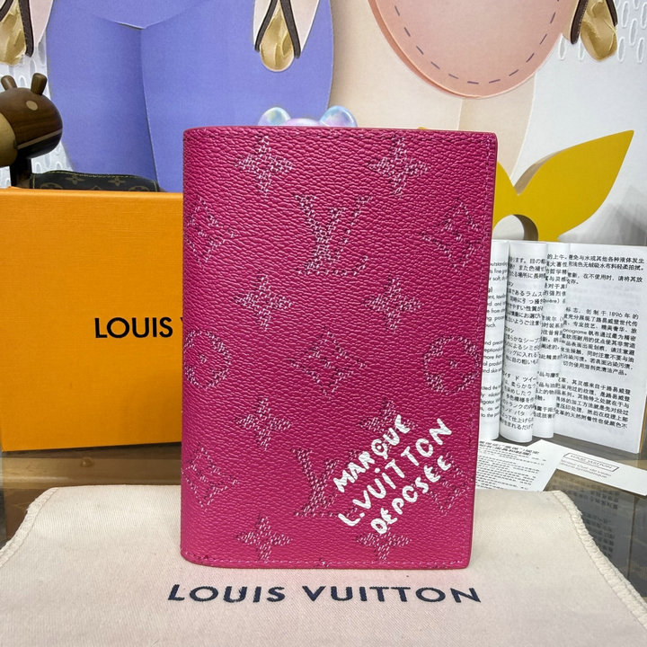 商品名称：ルイヴィトン LOUISVUITTON 2026年新作 M26831 パスポートカバー クーヴェルテュール パスポール モノグラム ヘリテージ キャンバス