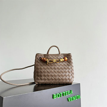 商品名称：ボッテガヴェネタ BOTTEGAVENETA  025-BOV743568ZPSZ 2025年新作 スモール アンディアーモ トップハンドルバッグ トートバッグ