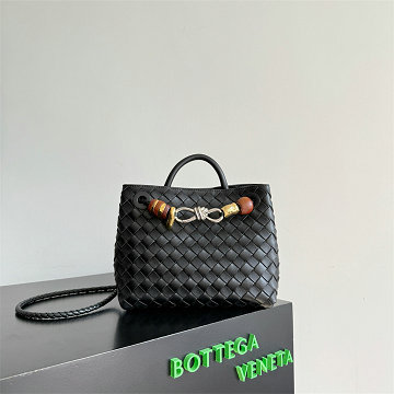 商品名称：ボッテガヴェネタ BOTTEGAVENETA  025-BOV743568ZPYK 2025年新作 スモール アンディアーモ トップハンドルバッグ トートバッグ
