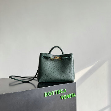 商品細詳を見る:ボッテガヴェネタ BOTTEGAVENETA 025-BOV805231GL  2025年新作 スモール アンディアーモ トップハンドルバッグ トートバッグ