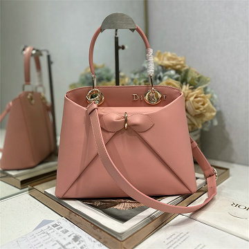 商品細詳を見る:クリスチャンディオール CHRISTIAN DIOR 025-CD0737FH 2025年新作 リボン付き トートバッグ ハンドバッグ ショルダーバッグ