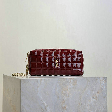商品名称：イヴサンローラン Saint laurent YSL 2025年新作 チェーン付きカサンドラ マトラッセ カレ ポーチ 手持ちかばん クラッチバッグ