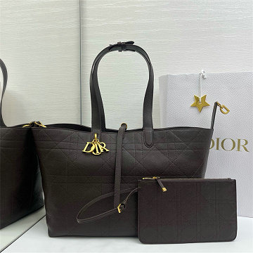 商品細詳を見る:クリスチャンディオール CHRISTIAN DIOR 99-CD2820NSK  2026年新作 トゥジュール ラージ トートバッグ ハンドバッグ レディース