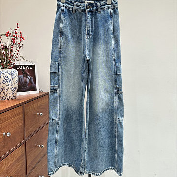 商品名称：セリーヌ CELINE 2026年新作 デニムパンツ ジーンズ ストレート パンツ おしゃれ レディース