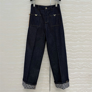 商品細詳を見る:ルイヴィトン LOUISVUITTON 2026年新作 デニムパンツ ジーンズ ストレート パンツ おしゃれ レディース