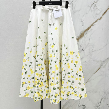 商品細詳を見る:クリスチャンディオール CHRISTIAN DIOR 2026年新作 ディオリビエラ フレア ミディスカート レディース