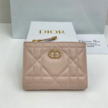 商品細詳を見る:クリスチャンディオール CHRISTIAN DIOR 99-CD4208YLF 2026年新作 ディオール カロ Dahlia ウォレット 二つ折り短財布 カナージュ