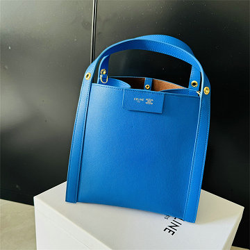 商品細詳を見る:セリーヌ CELINE 99-CE124182LS 2026年新作 スモール キューボ バッグ トートバッグ ハンドバッグ レザー