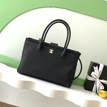 商品細詳を見る:シャネル CHANEL 99-CH2157JBK  2026年新作 トートバッグ ハンドバッグ レディース