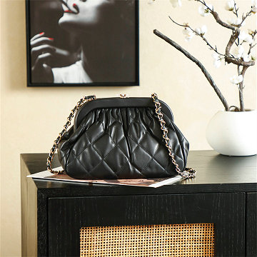 商品名称：シャネル CHANEL 99-CH4714PBK 2026年新作 ミニバッグ クラッチバッグ チェーンポーチ ショルダーバッグ レディース