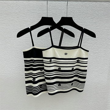 商品細詳を見る:シャネル CHANEL 2026年新作 ニットキャミソール タンクトップ ウール セーター ストライプ レディース