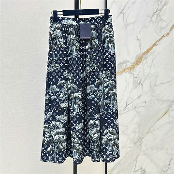 商品名称：ルイヴィトン LOUISVUITTON 2026年新作 プリント ミディスカート レディース