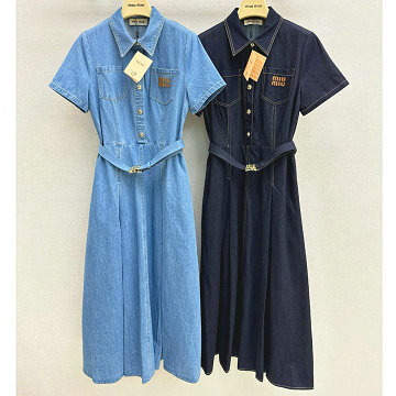 商品細詳を見る:ミュウミュウ MIUMIU 2026年新作 ミディドレス ワンピース カジュアル レディース